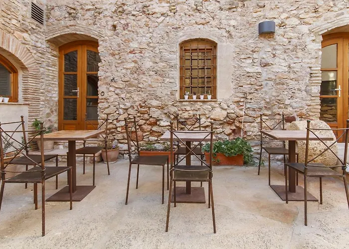 Rural Cal Torner Adults Only Hotel